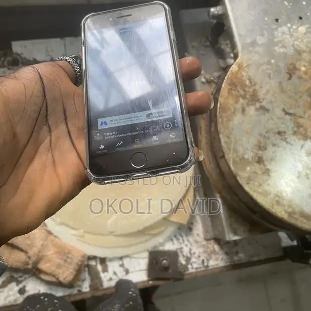 Apple iPhone SE (2020) 64GB Baki - 1