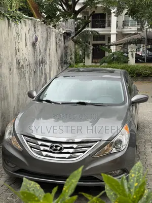2013 Hyundai Sonata - Distress Sale