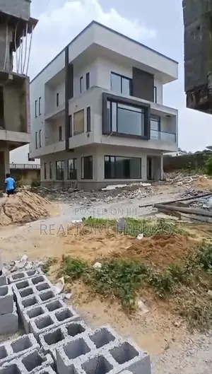 4-Bedroom Duplex a Cikin Karamin Estate, Asokoro Don Siyarwa