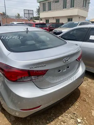 2014 Hyundai Elantra SE 1.8L Silver