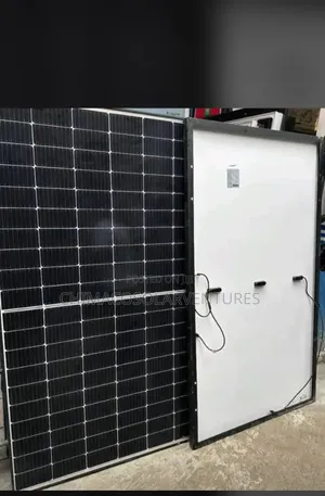 Ja Solar Polycrystalline Solar Panel 650W
