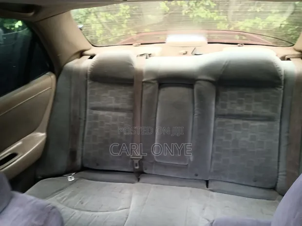 Honda Accord 2005 Gray - 1
