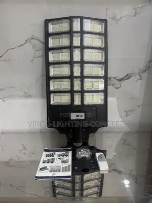 All-in-One Solar Street Light (5000W / 30-Eyes)