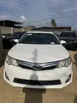 Toyota Camry XLE V6 Farar 2014 - 1