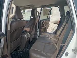 Lexus GX 460 2012 Fari