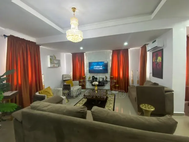 Furnished 3-Bedroom Apartment with BQ in Victoria Island Extension - 1