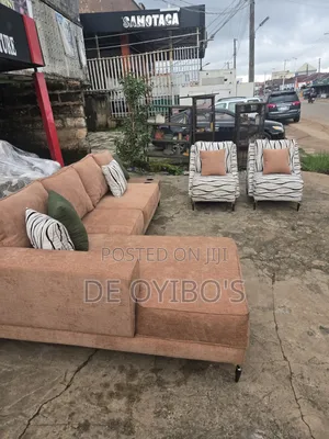 Luxury L-Shaped Sofa tare da Singles Biyu - Home Interiors