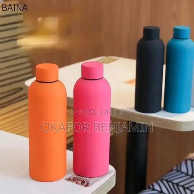 Soft Touch 500ml Stainless Double Wall Vacuum Flask with Rubber Coating - 1