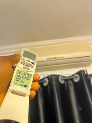LG 1hp Split AC tare da Haɗawa da Kayayyaki