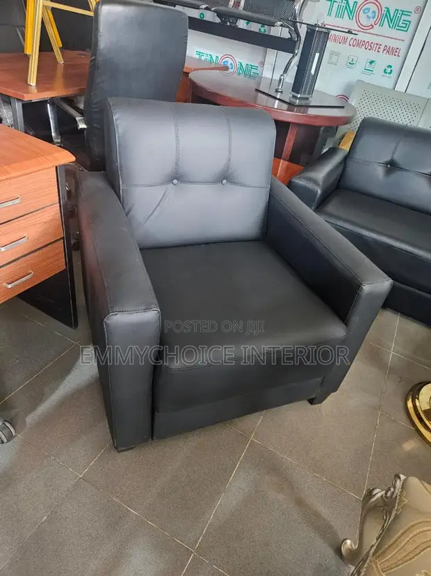 Luxury Black Leather Single Seater Armchair - 1