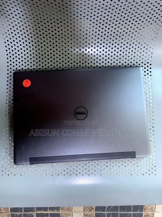 Dell 14 Premium Laptop 16GB RAM 256GB SSD - 1