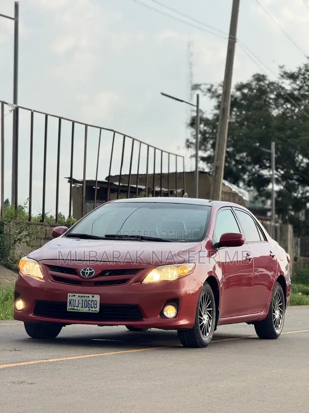 2011 Toyota Corolla LE Sedan - 1