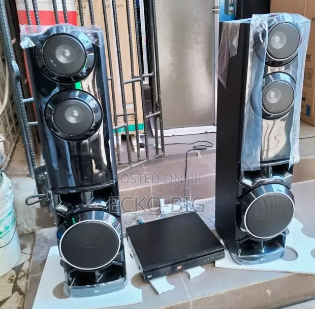 LG 1250W 4.2 Channel Home Theater System LHD687 - 1