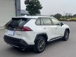 2023 Toyota Frontlander White