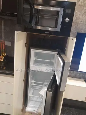 Falo Mai Fadi na Bedroom 1 da Pool a Ikeja GRA