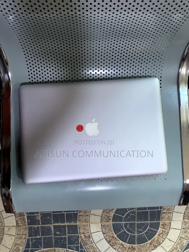Apple MacBook Pro 2015 15.6" Intel Core i7 16GB RAM 256GB SSD+HDD - 1
