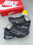 Nike Takalman Gudu masu Cushioning - 3