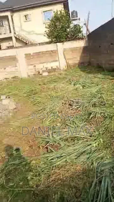 Filin Sukutu 775sqm Mai Shinge da Get, Area na LASPOTECH, Ikorodu - 1