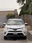 Toyota RAV4 Platinum FWD (2.5L) 2017 Fari - 3