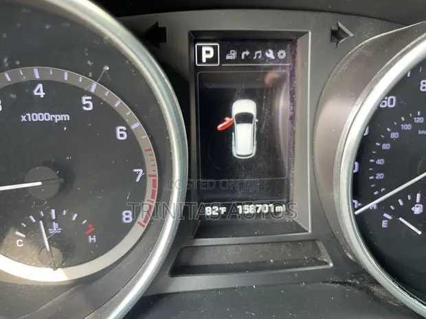 2018 Hyundai Santa Fe SE FWD Silver - 1