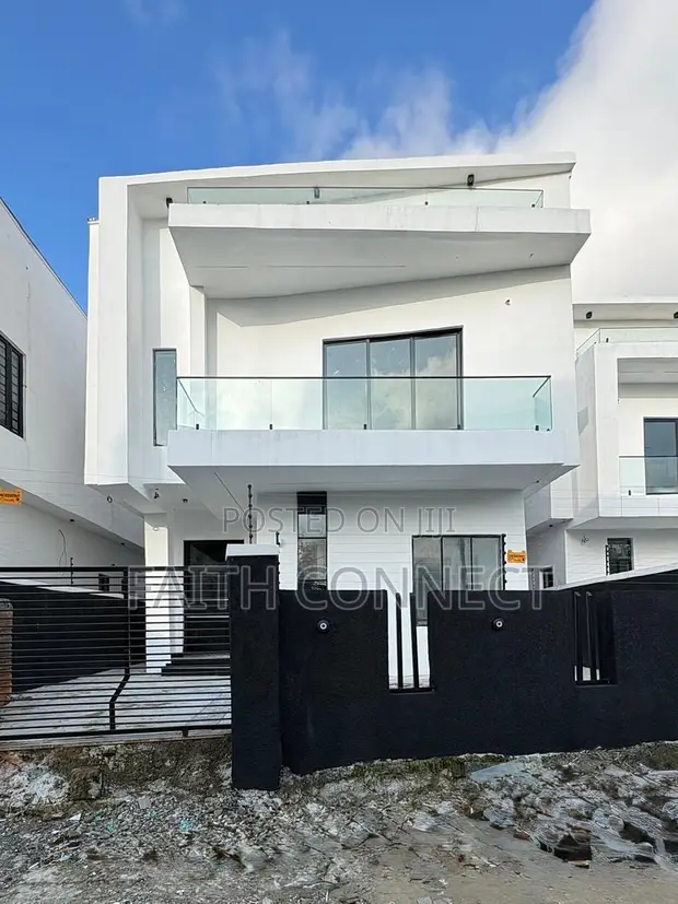 4 Bedroom Duplex don Siyarwa a Shangotede, Ajah - 1