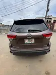 Toyota Highlander Limited Platinum 2019 Burgundy - 4