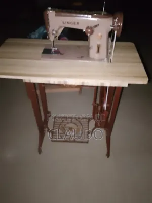 Singer Industrial Sewing Machine