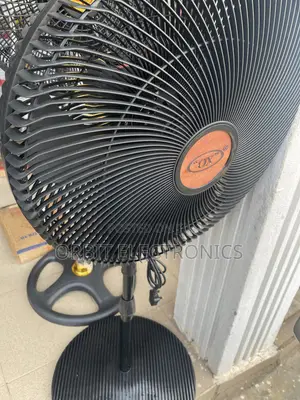 Ox 18-Inch Plastic Standing Fan