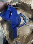 Heavy-Duty Swivel Base Bench Vise 12" - 1