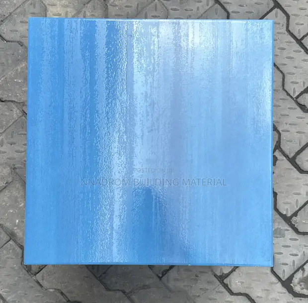 33x33cm Plain Mid Blue Spanish Pool Tiles - 1