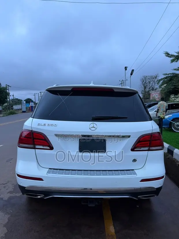 Mercedes-Benz GLE 350 2016 White - 1