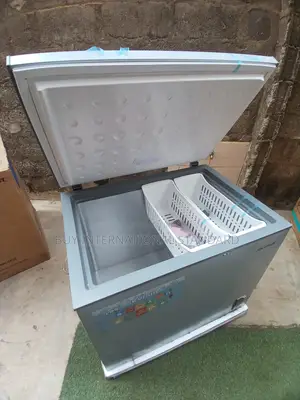 Skyrun 206L Chest Freezer BD-206A - Brand New
