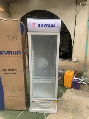 Skyrun SC-228FN Café Display Chiller - Sabon Kayayyaki
