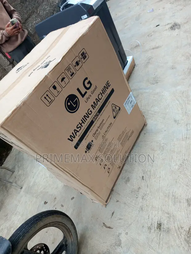 LG P961RWN9L 9KG Twin-Tub Washing Machine - 1