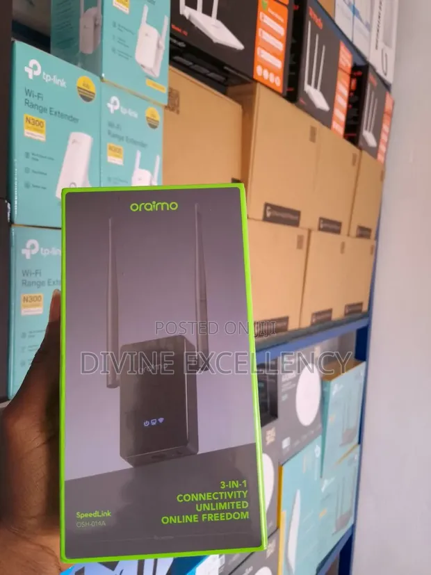 Oraimo 3-in-1 WiFi Range Mai Faduwa, Access Point & Router - 1