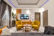 1-Bed Luxury Apartment tare da Gym & Workstation, Thomas Estate, Ajah - 3