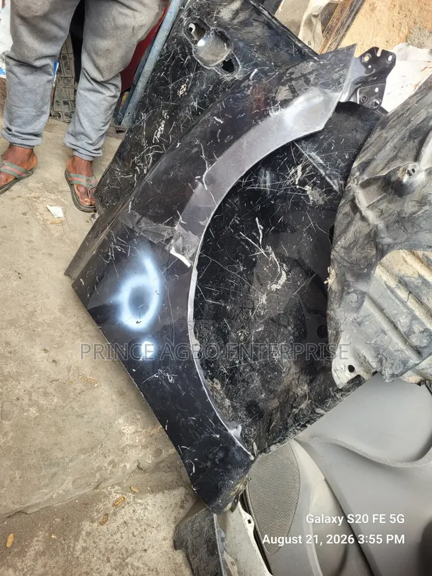 Toyota Yaris IA Right Side Fender 2018 - 1