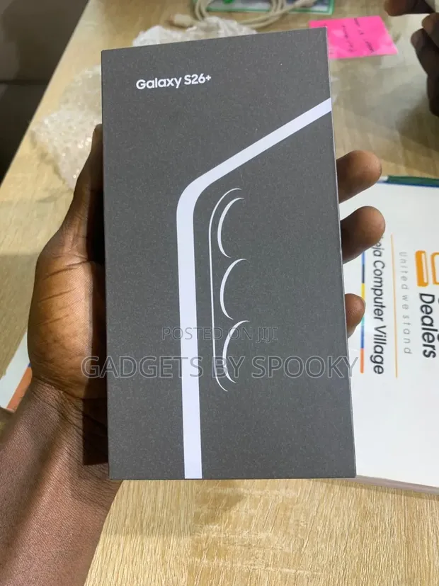 New Samsung Galaxy S26+ 256GB Black - 1