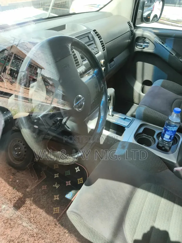 Nissan Pathfinder SE 2008 Silver - 1