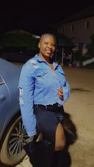 Mai Aikin Lafiya Yana Neman Aiki