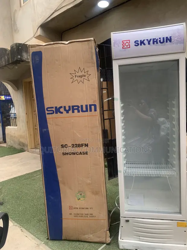 Skyrun SC-228FN Shagon Abin Sha Mai Nuna Kayan Sanyi - 1