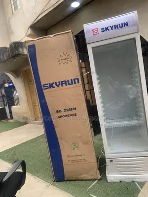 Skyrun SC-228FN Shagon Abin Sha Mai Nuna Kayan Sanyi