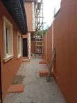 7-Bedroom Duplex don siyarwa a Eputu, Birnin-Gwari - 1