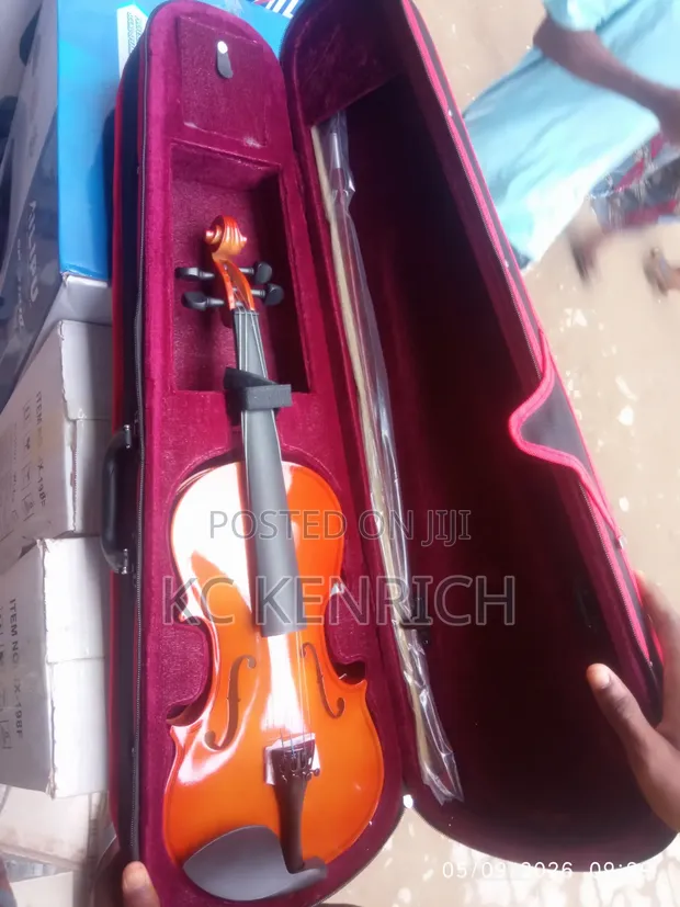 Brand New 4/4 Violin Music Player - 1