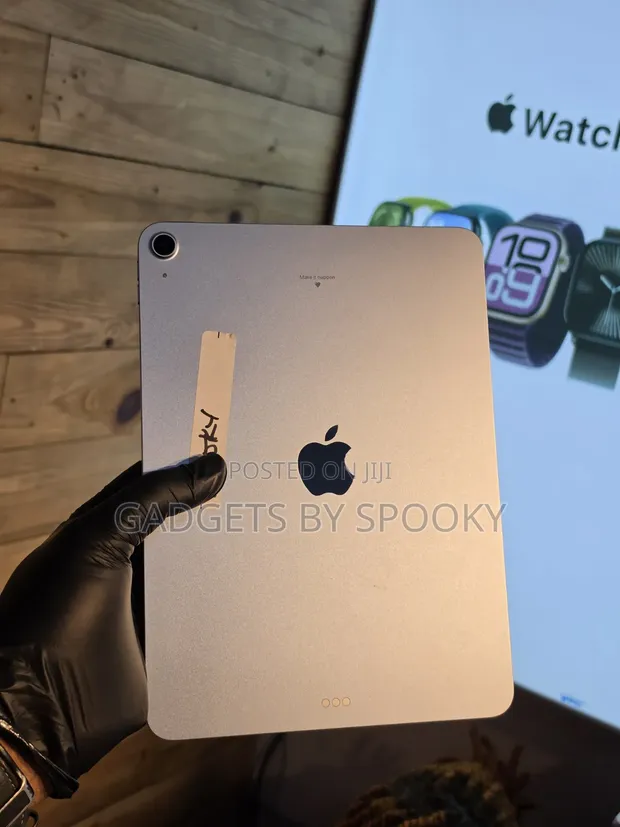 Apple iPad Air 11" (2026) 256GB Blue - 1