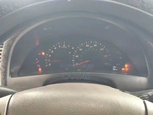 Toyota Camry 2007 Silver - 1