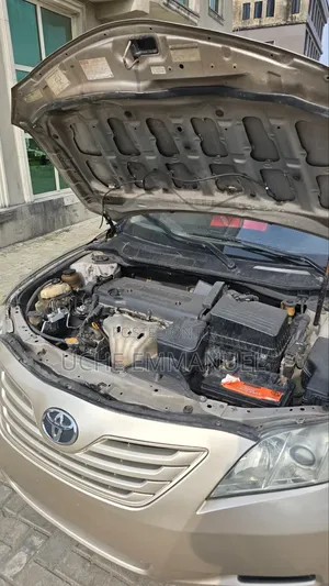 Toyota Camry 2008 Gold
