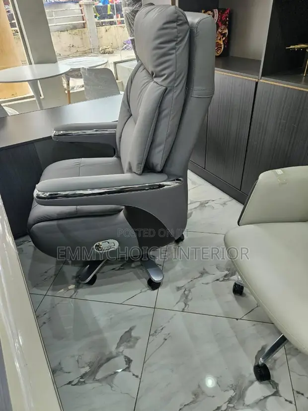 Executive Office Recliner Chair - Light Gray Leather - 1