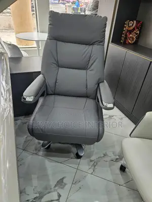 Executive Office Recliner Chair - Light Gray Leather