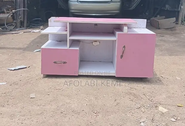 Pink da White TV Stand - 1